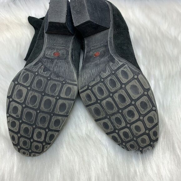 Blondo Distressed Suede Pull On Booties Sz 8.5 - Picture 6 of 6